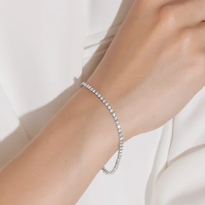 Alternative view of Glittering Moissanite Tennis Bracelet