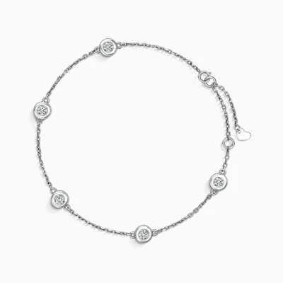 Elegant Moissanite Bezel Bracelet
